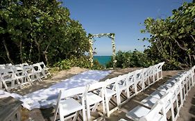 Jupiter Beach Resort & Spa